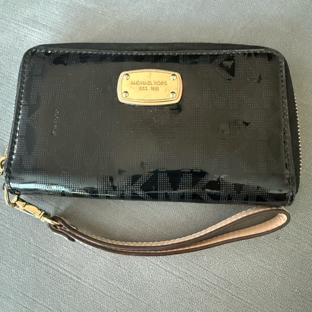 Michael Kors Black Patent Logo Wristlet with Gold Plate
